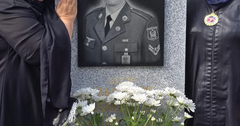 44 günlük Vətən müharibəsi şəhidi Qasımov İsmayıl Sadiq oğlunun şəhadətinin beşinci ildönümündə məzarı ziyarət olunub