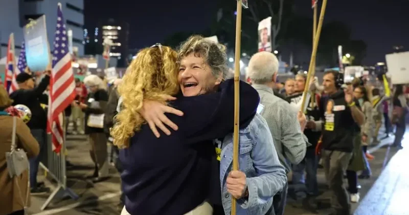733 gündən sonra sevinclərini qeyd etdilər VİDEO