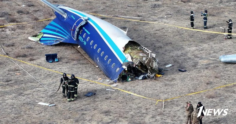 Крушение самолета AZAL: Путин признал, что ракеты были выпущены системой ПВО России
