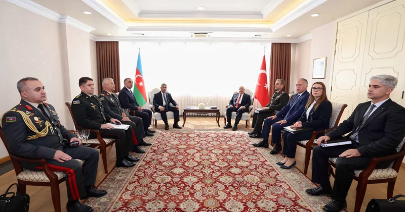 Ankarada Türkiyə ilə Azərbaycan arasında müdafiə sahəsində əməkdaşlıq məsələləri müzakirə olunub