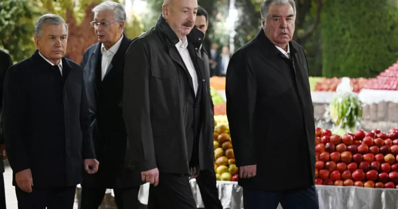 Алиев принял участие в неформальном ужине глав государств СНГ в Душанбе ФОТО