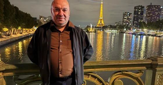 “Eyfelin işıqları altında: Millinin Paris macərası”