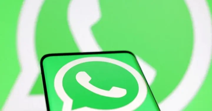 WhatsApp iPhone üçün mesaj tərcümə funksiyasını istifadəyə verdi