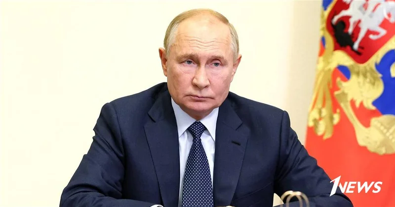 Путин связал авиакатастрофу AZAL в том числе с тем, что в небе был БПЛА Украины