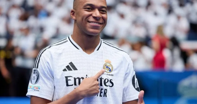 Mbappe Azərbaycana 6 qol vurmaq istəyir! “...başım və ayaqlarım yerindədi”