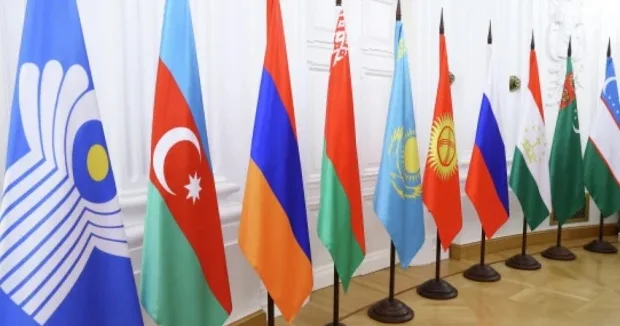 “Rusiya hazırda qəbul etdiyi daxili qanunlarla qonşuları ilə təcrid siyasətinə keçir”