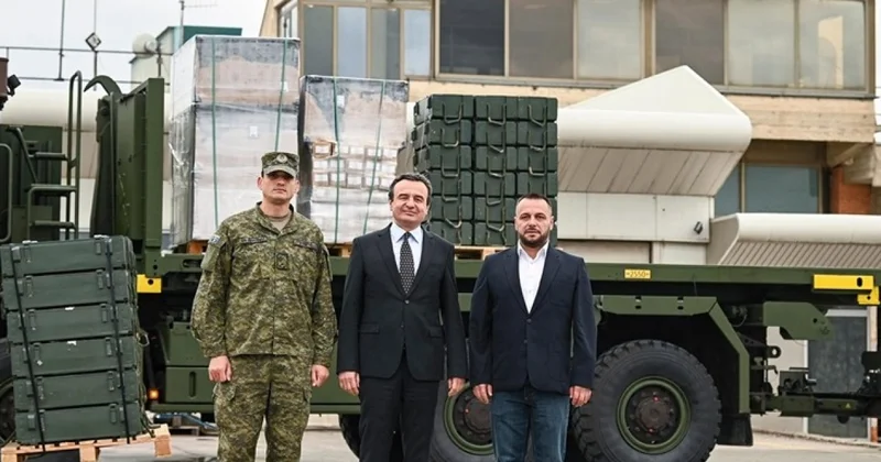 Турция поставила Косово тысячи беспилотников камикадзе. Вучич принял месседж
