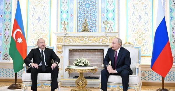 Putin: Təyyarə qəzasının səbəblərinin araşdırılmasına hər cür yardım göstərilir
