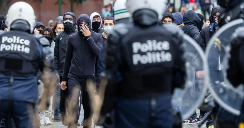 Brüsseldə etirazçılarla polis arasında növbəti qarşıdurma baş verib