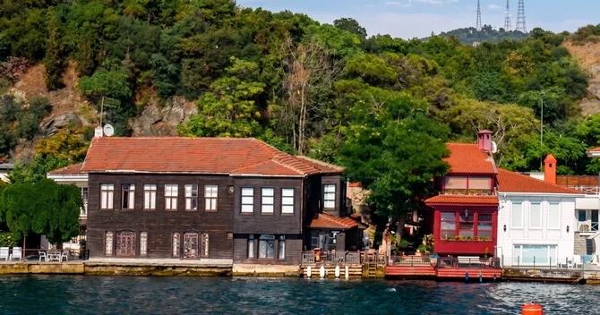 Sezen Aksunun Bosfor boğazındakı villası
