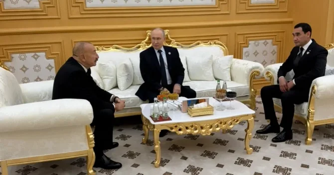 MDB dövlət başçıları görüşü çərçivəsində İlham Əliyev Vladimir Putin və Sərdar Berdiməhəmmədovla görüşüb