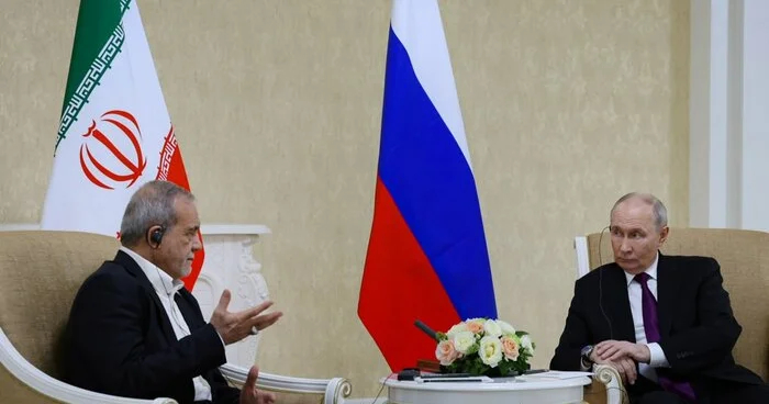 Putin və Pezeşkian Türkmənistanda görüşməyə vaxt tapdılar