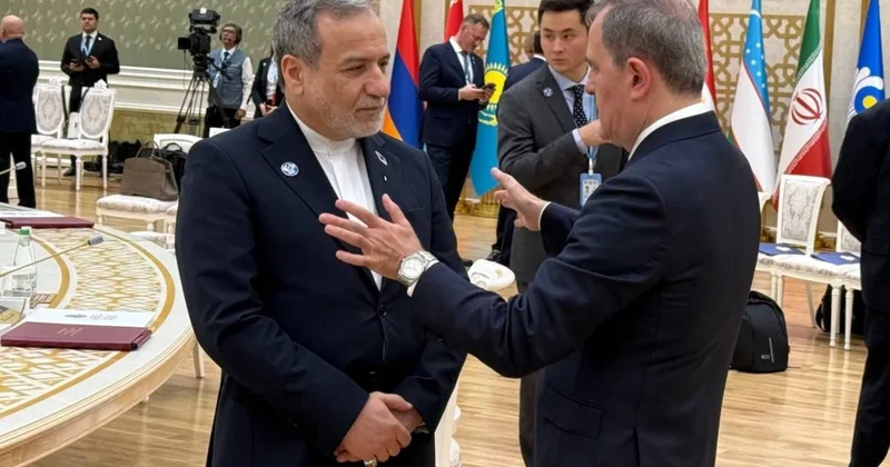 Əraqçi Bayramovla görüşüb, Lavrov söhbətə qoşulub
