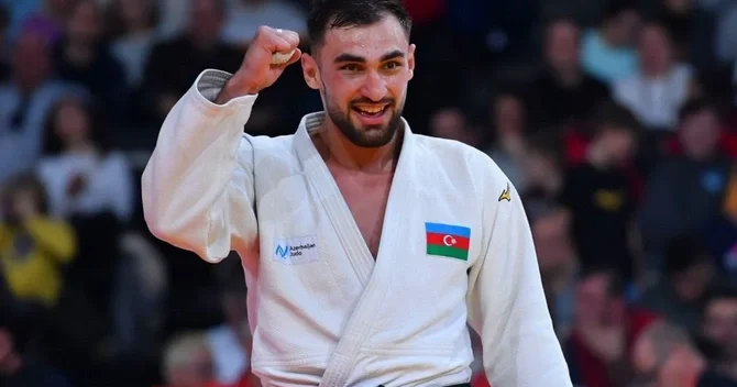 Zelim Kotsoyev (100 kq) Bakıda keçirilən dünya çempionatına qələbə ilə start verib