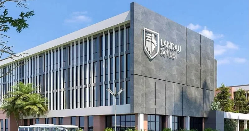 Landau School dan şikayət: Ödənişlər geri qaytarılmır?