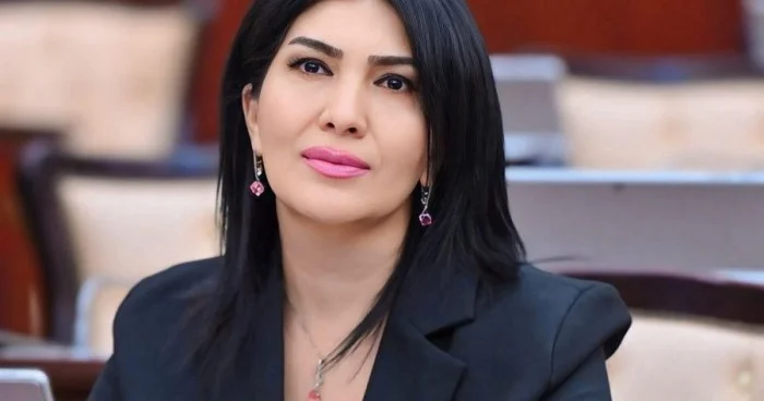 Heydər Əliyevin taleyi və liderliyi: Bir əcnəbinin qələmində...