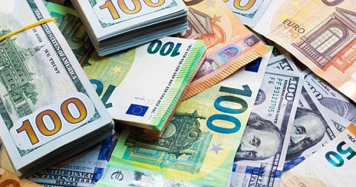İnvestisiyaların üçdə ikisindən çoxu qeyri neft sektoruna yönəlib