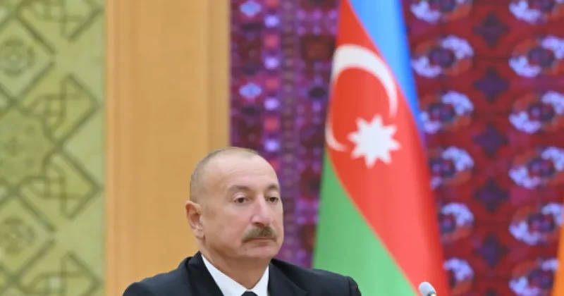 Алиев: Наша цель увеличение грузоперевозок по маршрутам Восток Запад и Север Юг через Азербайджан