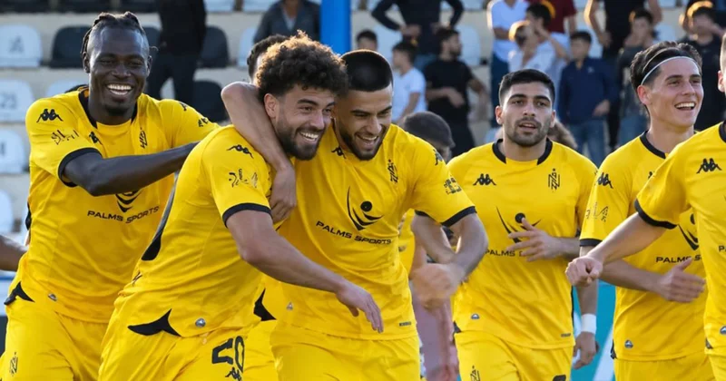 “Kəpəz” “Araz Naxçıvan”a, “Neftçi” “Sabah”a qarşı
