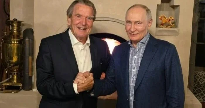 Şröderin Putinin ad gününü qeyd etməsi əxlaqsızlıqdır Merz