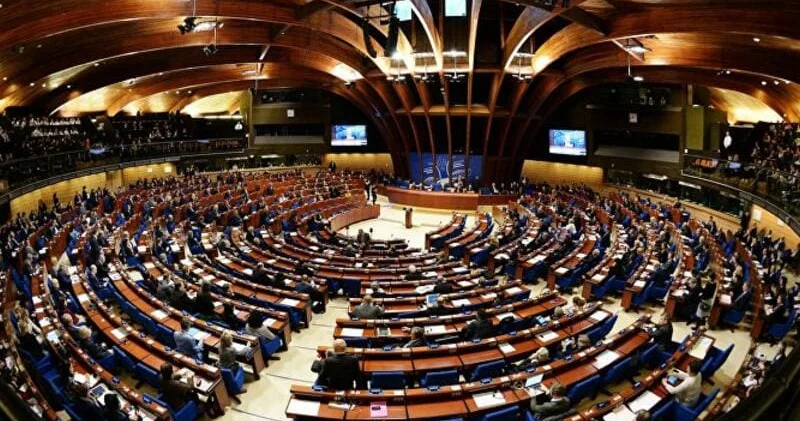 Avropa Parlamentində Gürcüstan hakimiyyətinə sərt tənqidlər geri addım atmağa çağırılıb