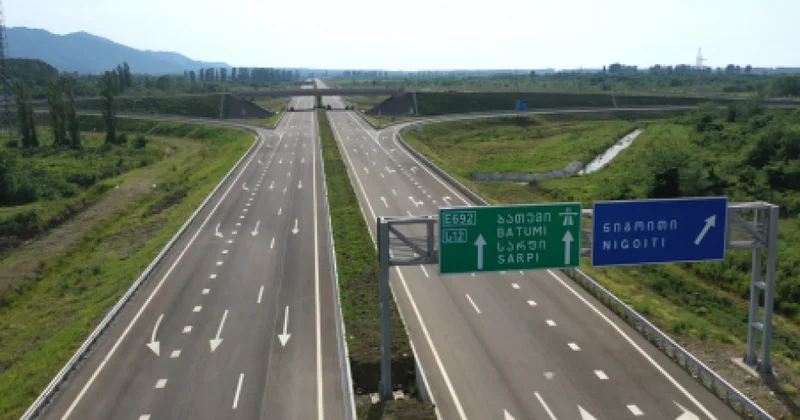 Gürcüstan hökuməti Tbilisi “Qırmızı Körpü” avtomobil yolunun tikintisinə 100 milyon lari ayırır