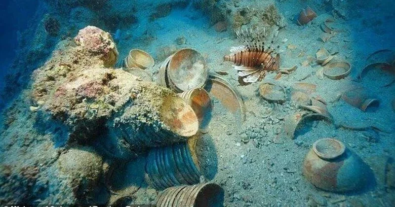 2100 illik batan gəmi tapıldı: Dənizin dibindən "xəzinə" çıxdı FOTO