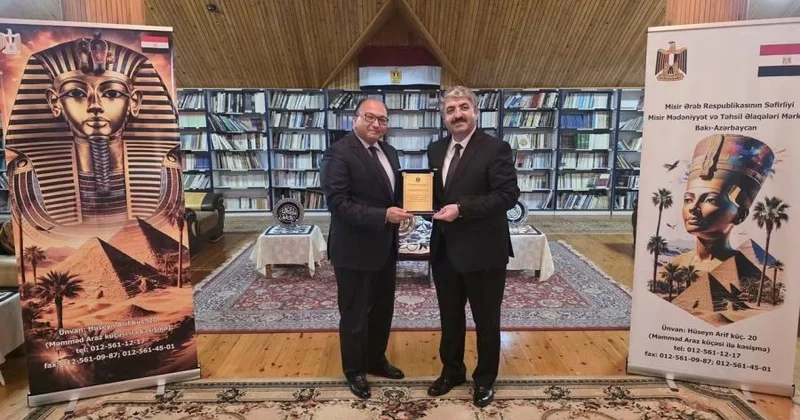 Misir Mədəniyyət Mərkəzinin rəhbəri Azərbaycan diasporasının sədri ilə görüşüb