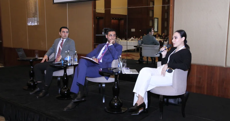 Vəkillərin süni intellektin idarəedilməsi və məlumatların qorunması ilə bağlı müzakirəsi olub