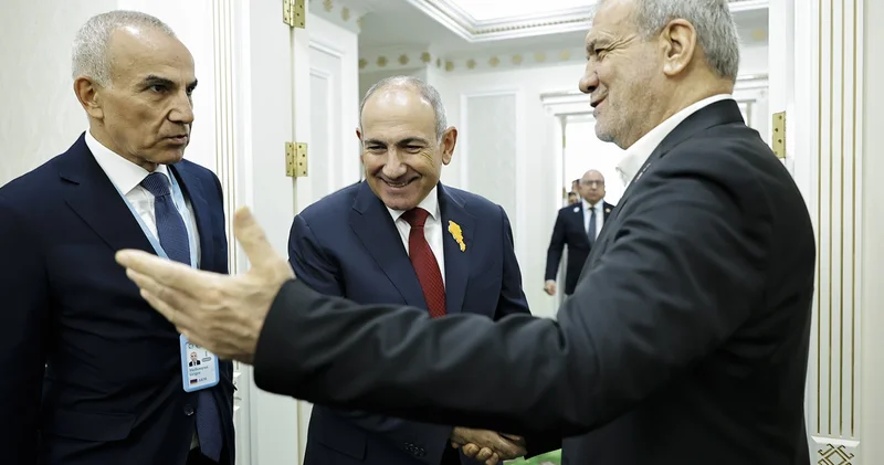Paşinyan Pezeşkian görüşündə nələrdən danışıldı? Azərbaycan üçün vacib məqamlar... FOTO