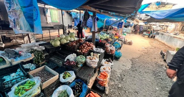 Şəmkir bazarında vaxtı keçmiş məhsullar aşkarlandı FOTOLAR