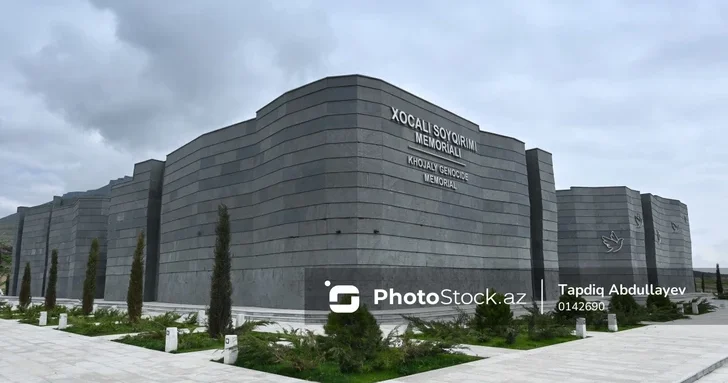Участники IV международной конференции Бакинского диалога посетили Мемориал Ходжалинского геноцида