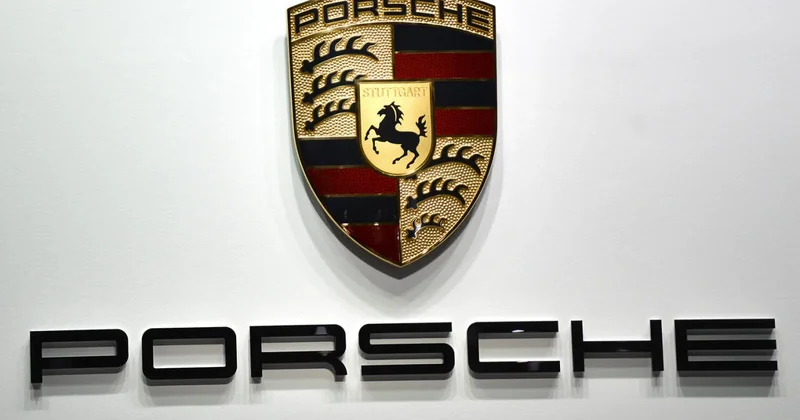 Продажи Porsche рухнули