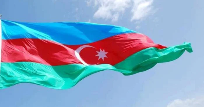 Bayrağımız kimliyimiz və qürurumuzdur!