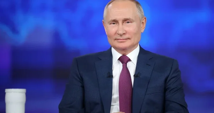 Tempi özümüz bilərəkdən yavaşladırıq Putin