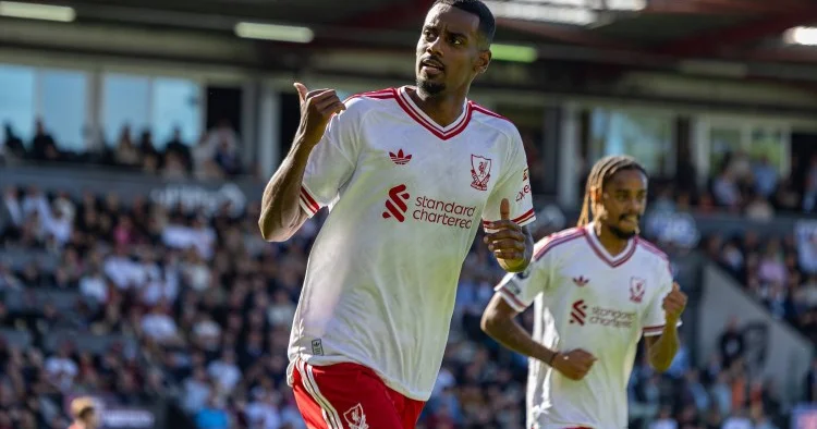 Liverpul Mançester Siti ilə oyuna ciddi itkilərlə çıxacaq