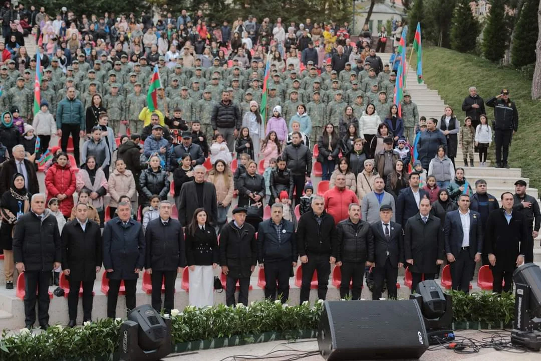 Xətai rayonunda Zəfər Gününə həsr olunmuş konsert proqramı VİDEO/FOTOLAR