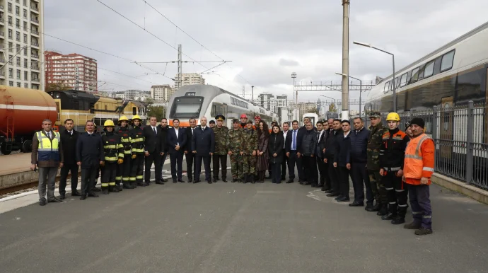 Bakı Dəmiryol Vağzalında fövqəladə hallarla bağlı təxliyə təlimi keçirilib FOTO