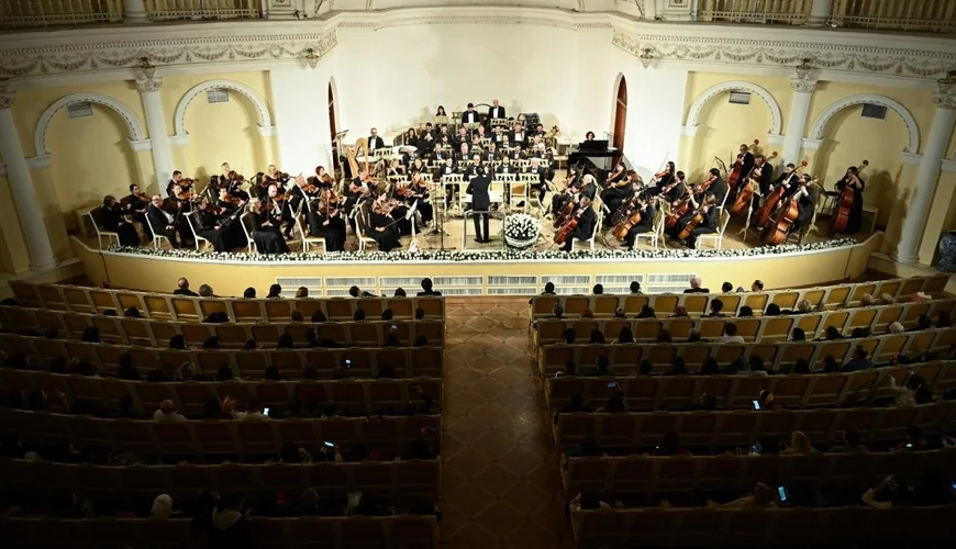 Filarmoniyada Zəfər Gününə hər olunan konsert keçirilib