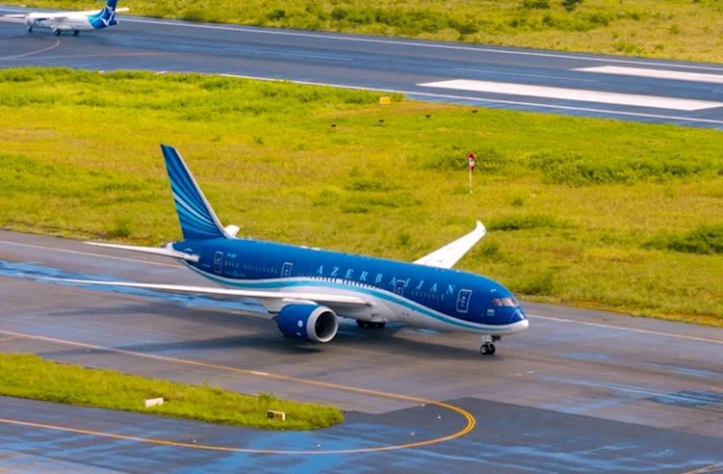 AZAL Bakıdan Maldiv adalarına ilk uçuşunu həyata keçirib FOTOLAR