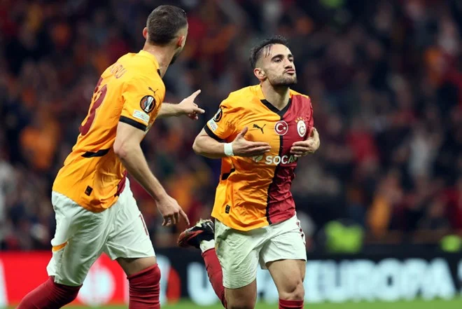 Amorim “Qalatasaray”ın futbolçusuna “göz dikdi”