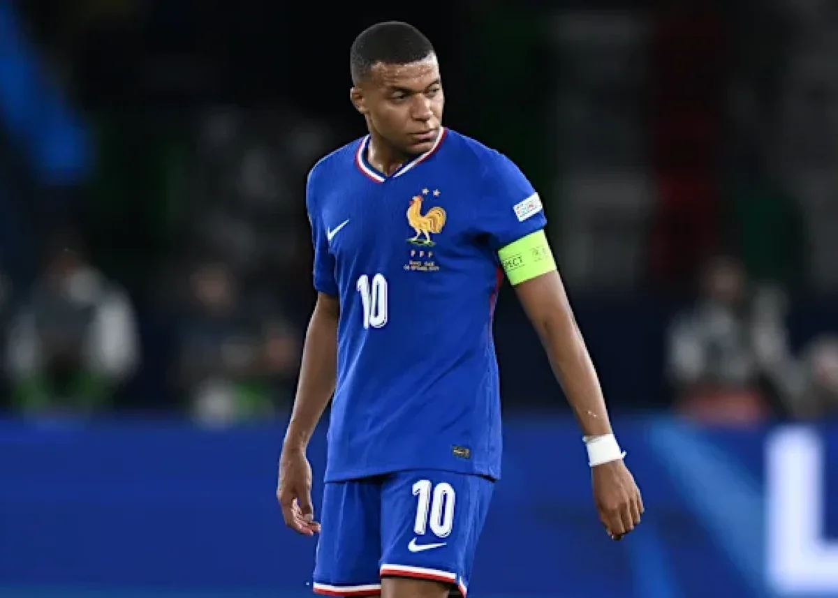 Mbappe millidə oynamaq istəmir