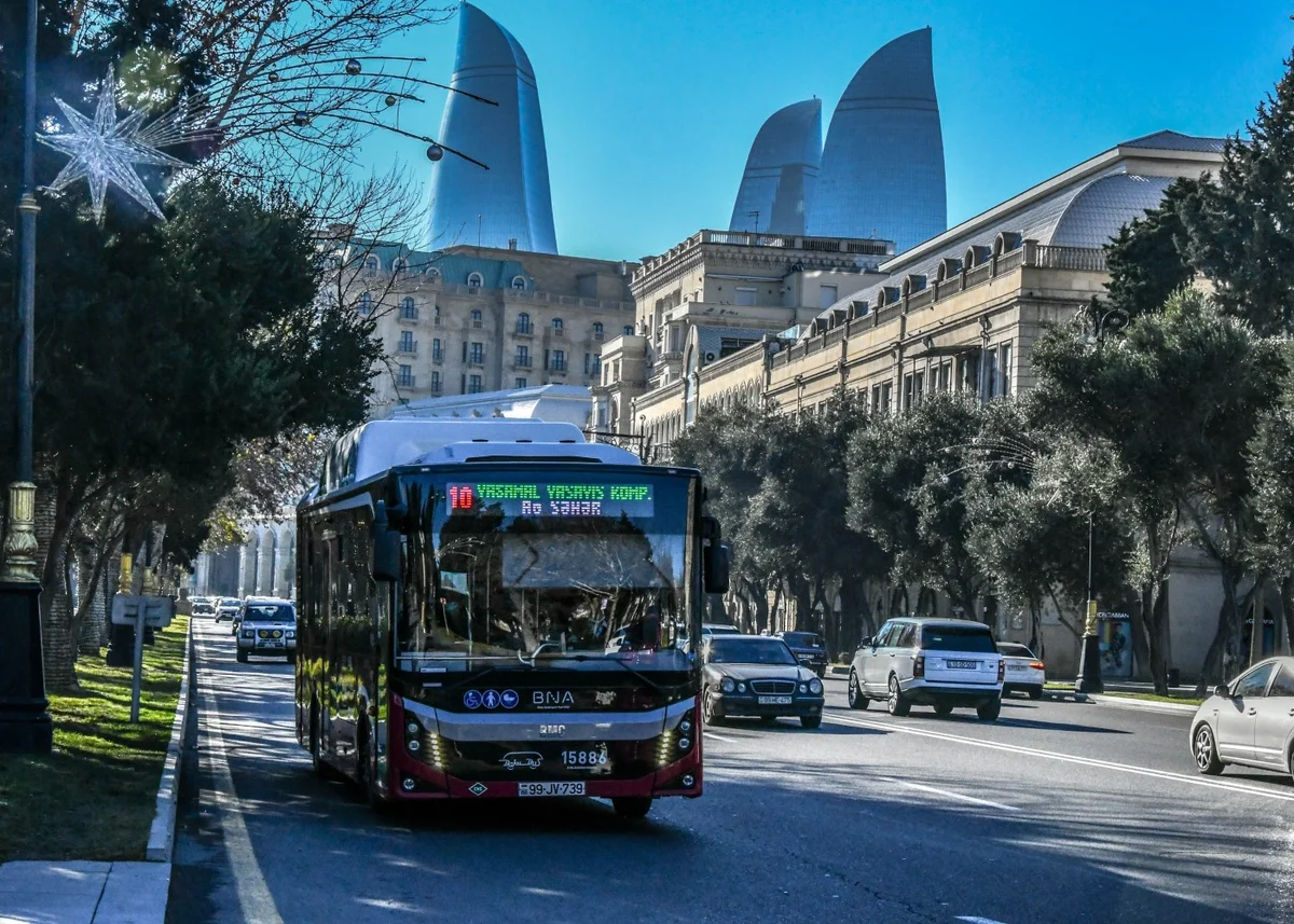 Bakıda 15 marşrutun fəaliyyəti DAYANDIRILIR RƏSMİ