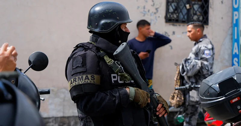 Тюремный бунт в Эквадоре есть погибшие и раненые ФОТО