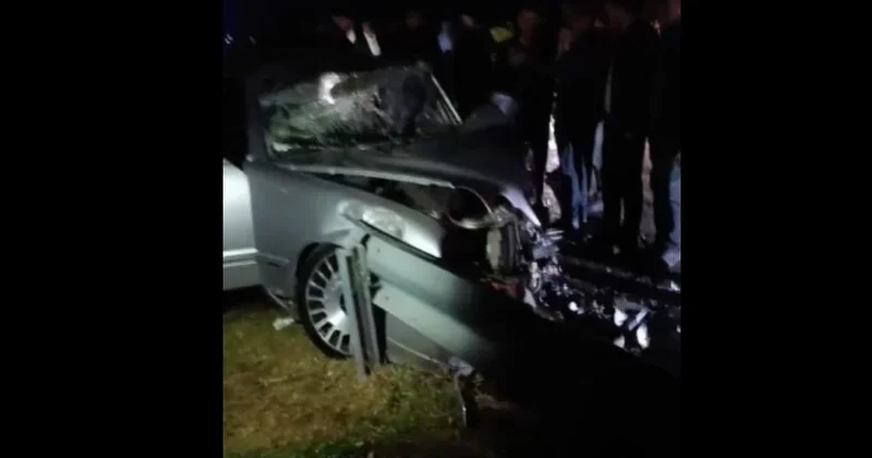 Жуткое ДТП в Шеки, людей из автомобилей извлекали спасатели Minval Politika