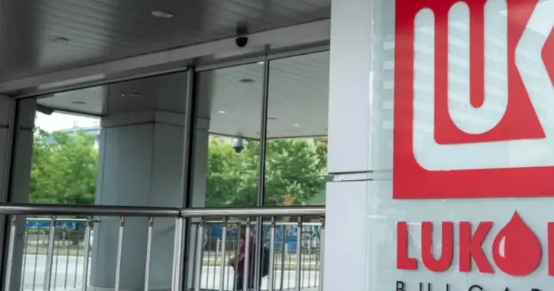 В Болгарии откладывают продажу Лукойла