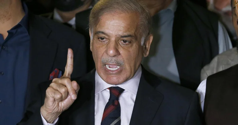 Azərbaycandan qayıtdıqdan sonra öyrəndim ki... Şahbaz Şərif əsəbiləşdi