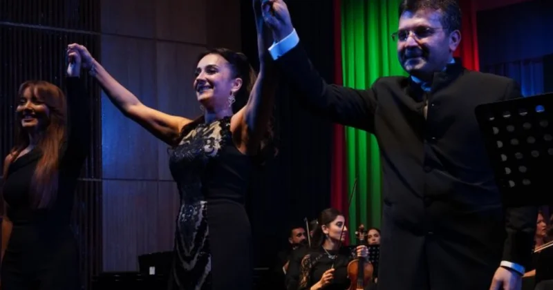 Akademik Opera Və Balet teatrı Zəfərin 5 illiyinə həsr olunmuş təntənəli konsert təqdim etdi VIDEO FOTO