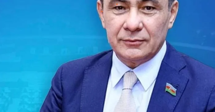 5 ildir Bayraq Gününü qürurla qeyd edirik