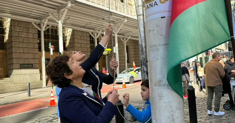 Азербайджанский флаг взвился в самом сердце Нью Йорка Minval Politika
